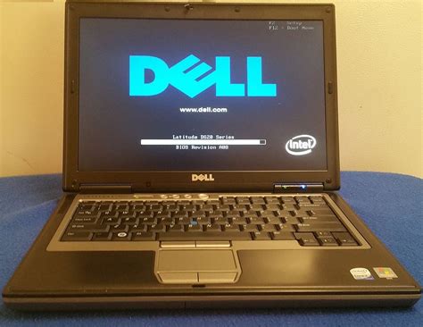 Dell Latitude D620 Laptop Windows Xp Core2 Duo 60gb Hd Dvd Wifi