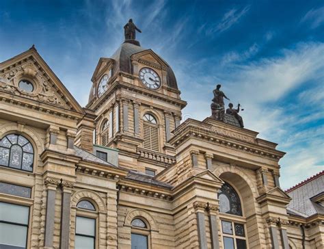 Hancock County Courthouse is a Historic Courthouse in Findlay, Ohio ...