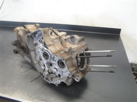 Suzuki Ltf Quad Runner Ltf Wd Motor Engine Crankcase