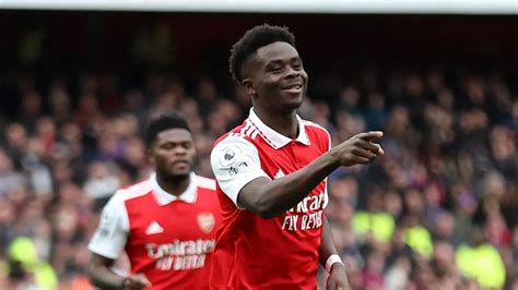 Saka Stars As Arsenal Move Eight Points Clear Of Man City Arsenal 4 1