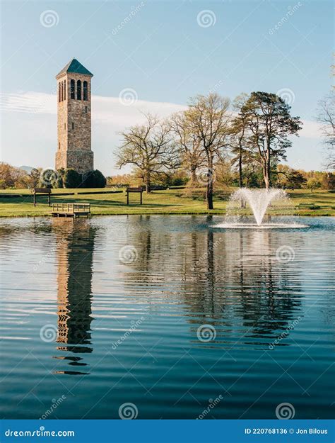 The Singing Tower and Pond at Carillon Park, in Luray, Virginia Stock ...