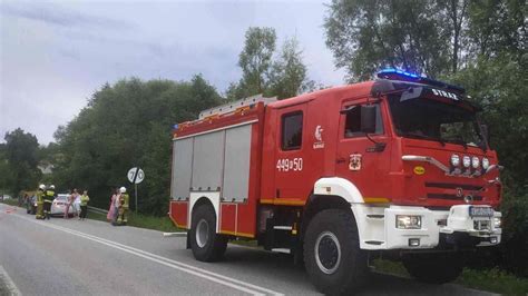 Rożnowice Zderzenie audi i hondy Utrudnienia na drodze wojewódzkiej