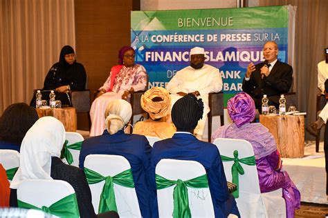 La Conférence De Presse Sur La Finance Islamique De Coris Bank Baraka