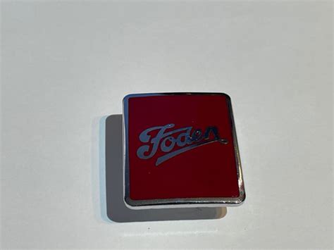 Unused Vintage Foden Red Enamel Steering Wheel Enamel Badge