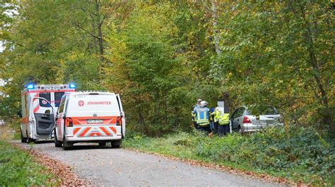 Unfall Auf Der B 464 Bei Holzgerlingen Medizinischer Notfall