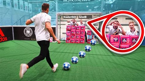 Neu Battle Royale Fussball Challenge Mit Standartskill Und Avivehd