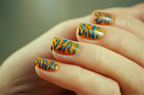 The Manicured Amateur L A Girl Diy Nail Art Kit Review Part Two Diy Tiger Zebra Stripes
