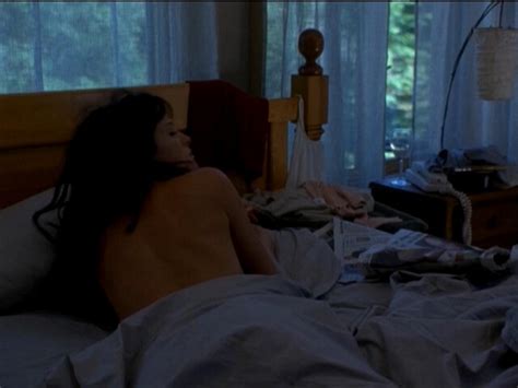 Nude Video Celebs Helene Joy Nude Desolation Sound