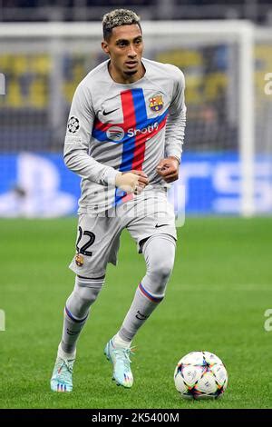 Rapha L Dias Belloli Raphinha Du Fc Barcelone Pendant Le Match De La