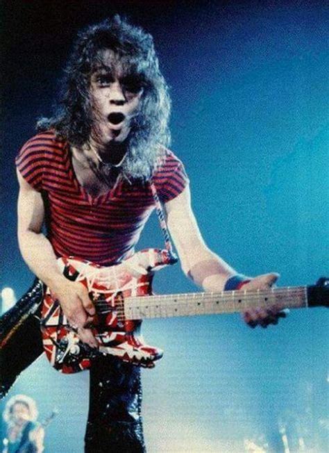 30 Amazing Photographs Of Eddie Van Halen On The Stage From The Late 1970s And Early 1980s