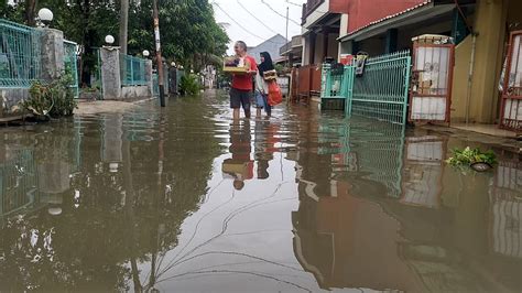 Banjir Di Rawalumbu Bekasi Warga Biasanya Enggak Masuk Rumah