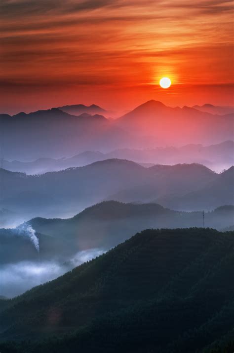 Artistic-realistic nature - 💙 Hills Sunrise on 500px by jedi ☀ NIKON...