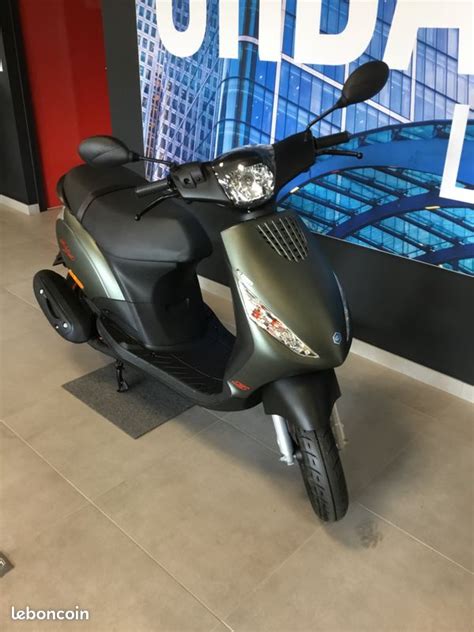 Piaggio Zip 50 S Iget 4t E5 2024 Neuf Vert Mat Motos