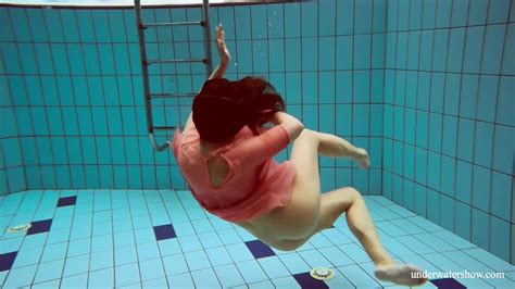 Polish Hot Shaped Deniska Swimming Nude