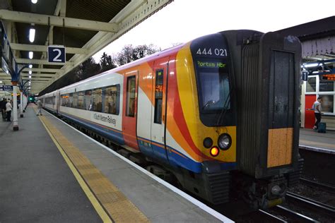 South Western Railway Desiro 444021 Seen At Winchester Sta Flickr