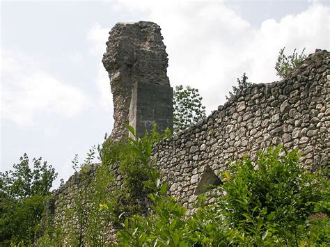 Burg Wildenstein Ruins Bad Ischl Austria Tourist Information