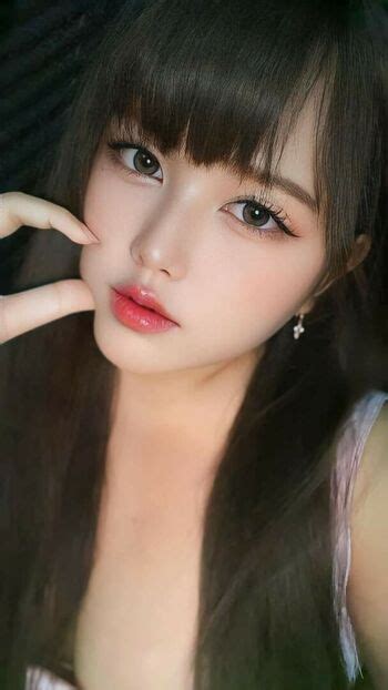 Charlotte LinLin Bigmom Posting Cocomelw Nude OnlyFans The Fappening Plus