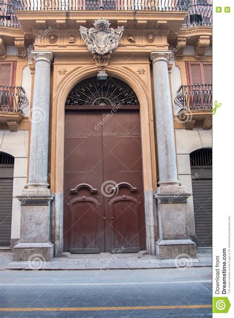 Old Door Stock Image Image Of Retro Doorway Door Sicily 71118875