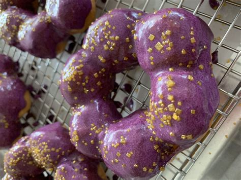 Bom Bakeshop Sells Mochi Doughnuts Through Instagram In Austin Eater