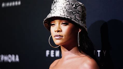 Rihanna Is Suing Her Dad Over Their Own Last Name Fenty Fast Company