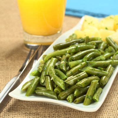 Copycat KFC Green Beans Recipe | Recipe | Kfc green beans recipe, Green bean recipes, Green beans