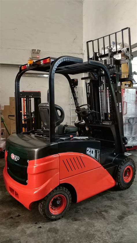 The Future Of Electric Forklifts In Singapore