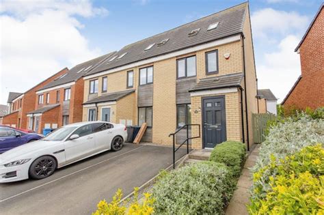 3 Bedroom Semi Detached House For Sale In St Aloysius View Hebburn