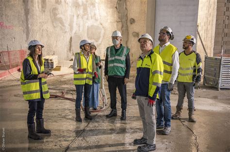 A Saint Denis Pleyel Kengo Kuma En Visite De Sa Propre Gare Grand