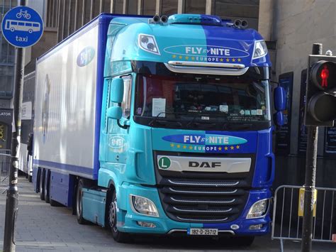 Fly By Nite Europe 182 D 25712 Daf XF Seen At Glasgow Royal