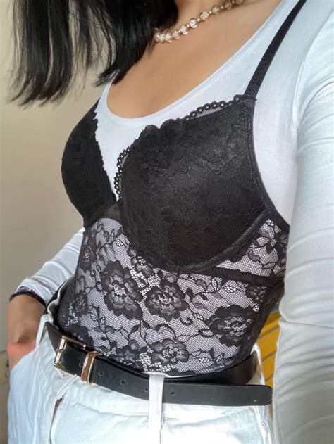 Elegant Lace Lingerie Ensemble