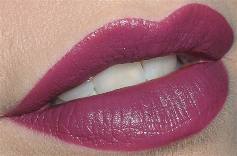 Glitter is my Crack: Purple, purple, purple!