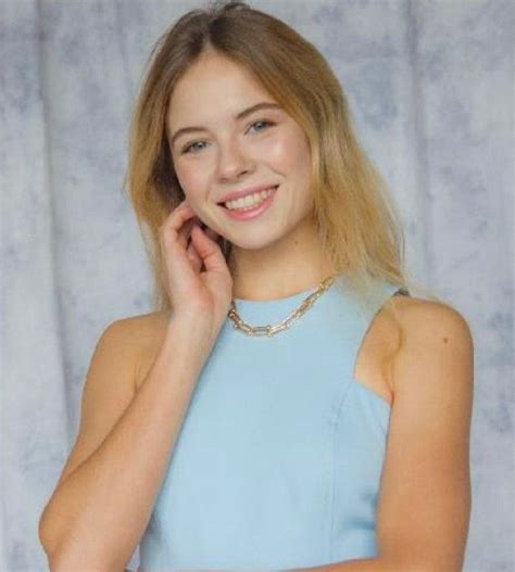 Elizaveta Petrovskaia – Medium