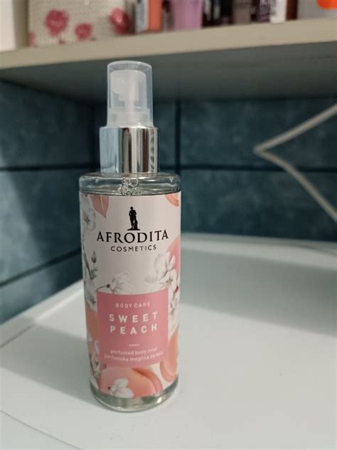 Afrodita Sweet Peach Perfumed Body Mist Inci Beauty