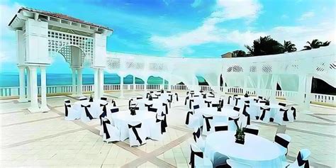 Destination Weddings at El Conquistador Resort