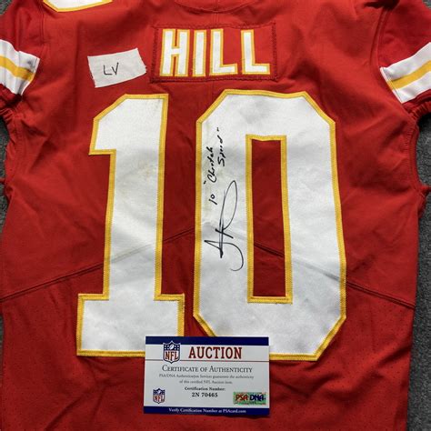 Nfl Auction Crucial Catch Chiefs Tyreek Hill Signed Game Used