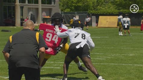 Steelers' James Daniels Lands On CBS Sports' All Under-25 First-Team ...