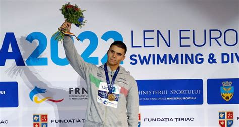 Lorenzo Galossi Superstar Oro 800 Stile E Staffetta 4x200 Agli Europei