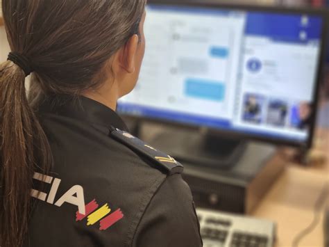 Apartada una policía por pasar información a su novio, un ladrón al que