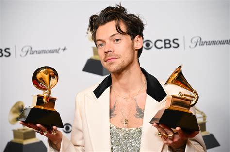 Harry Styles Reunites With Grandma Who Presented Him With Grammy Video