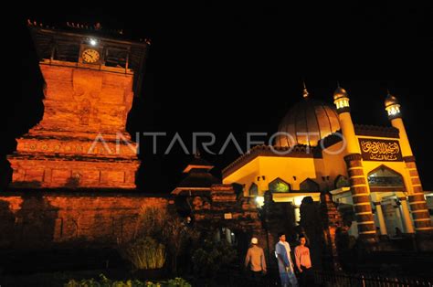 Masjid Menara Kudus Antara Foto