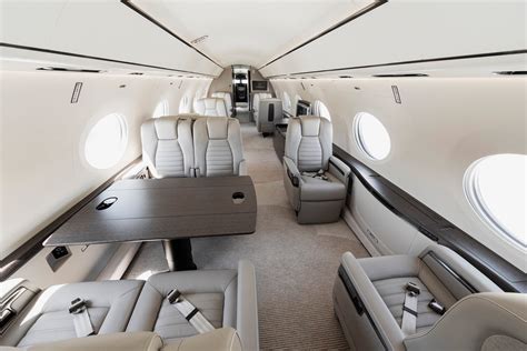 GULFSTREAM FLIES FIRST FULLY OUTFITTED G700