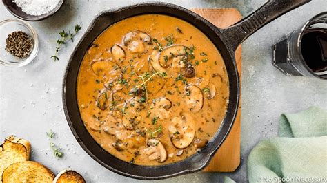 Easy Mushroom Marsala Cream Sauce No Spoon Necessary Youtube