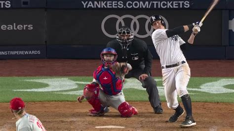 Dj Lemahieu Hits A Solo Home Run 04042023 New York Yankees