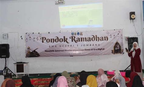 Pondok Ramadan Murid Sman Jombang Dibekali Literasi Digital