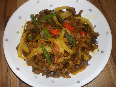 chempaka   house pedal ayam goreng kunyit