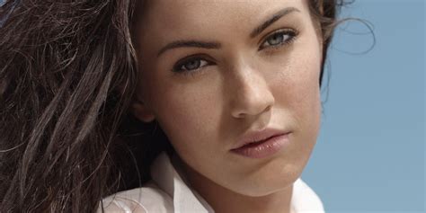 X Resolution Megan Fox Brunette Actress X Resolution