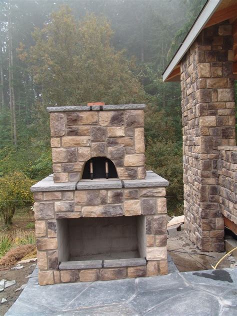 Outdoor Stone Fireplace With Pizza Oven – Fireplace Guide by Linda