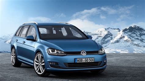 Volkswagen Golf Variant Preview 2013 Geneva Motor Show