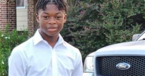 Calera High School Football Player Brayden Ray 15 Killed In Shelby