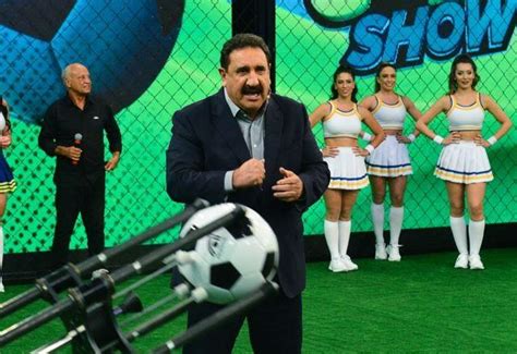 Sbt Tv Ratinho Recebe Careca Dolo Do S O Paulo E Guarani No Gol Show